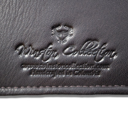 Three Ring Binder in Colombian Leather - Cafe